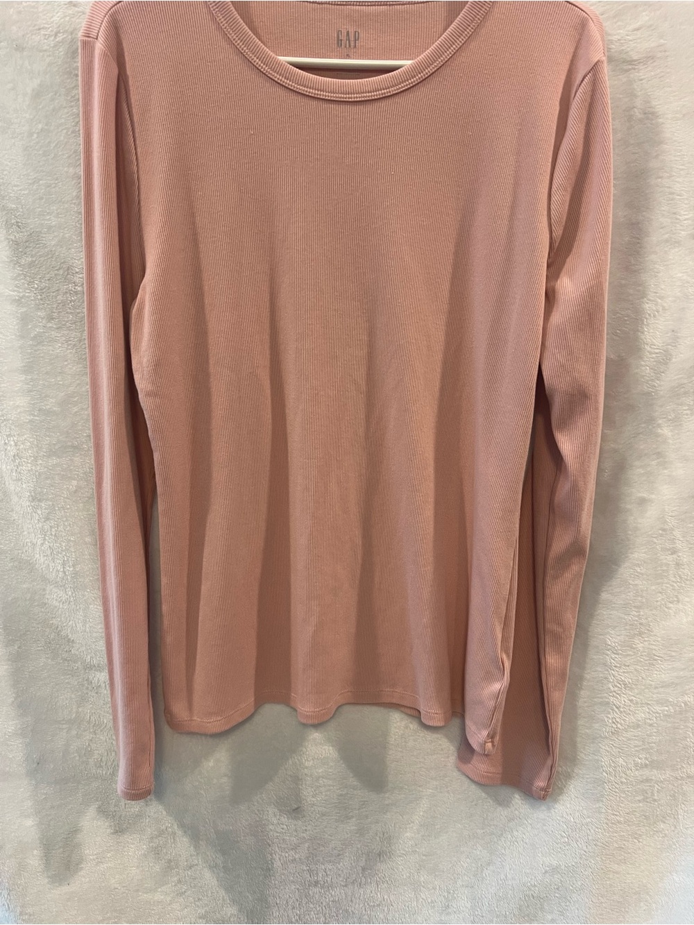 GAP Women's Long Sleeve Crewneck Top - Blush Pink